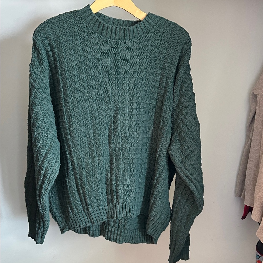 Men's Vintage Forest Green Crewneck Sweater knit